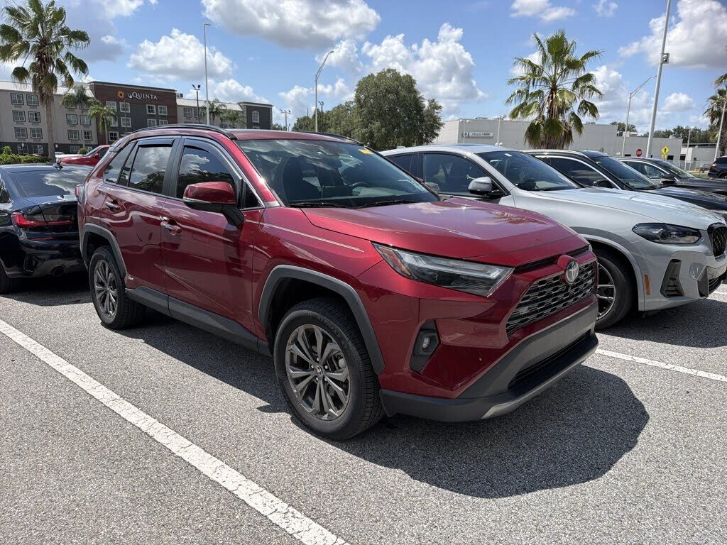 2022 TOYOTA RAV4