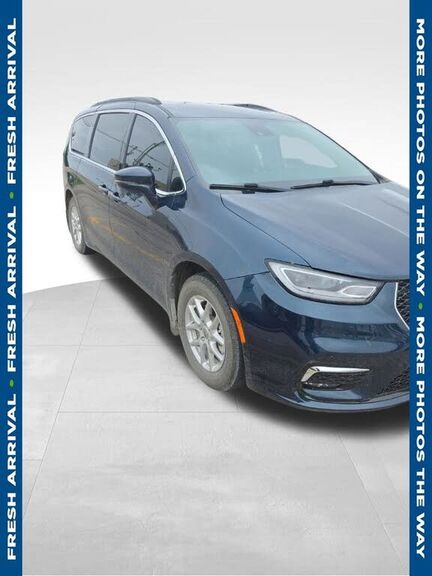 2022 CHRYSLER Pacifica