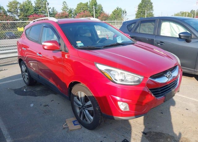 2015 HYUNDAI Tucson