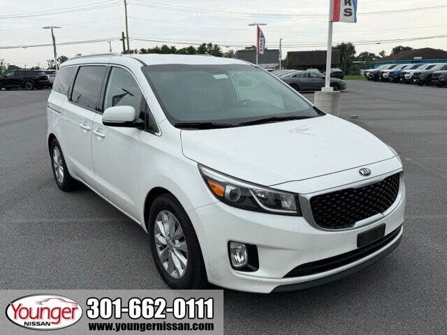 2016 KIA Sedona