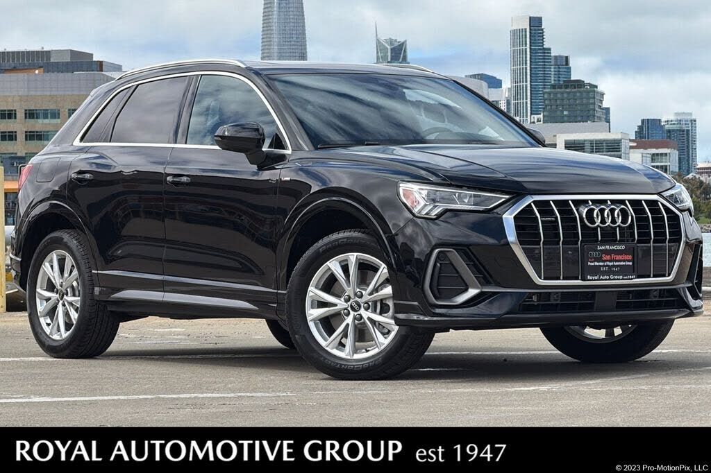 2024 AUDI Q3