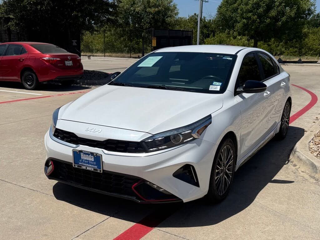 2023 KIA Forte
