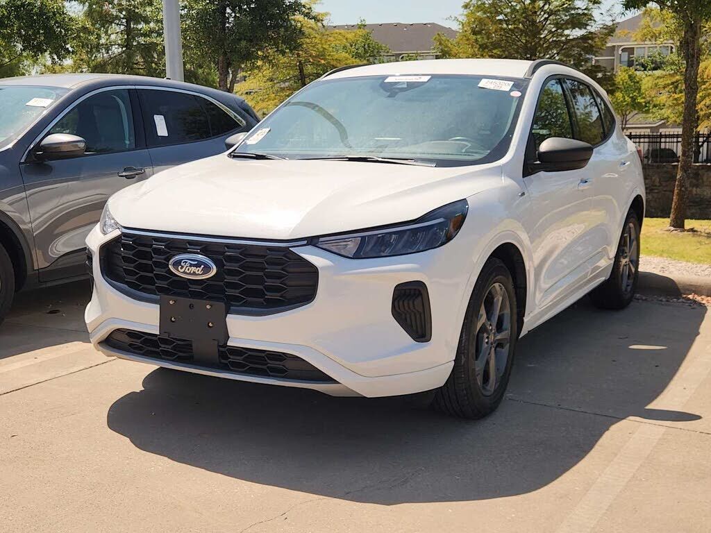 2023 FORD Escape