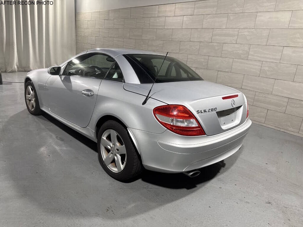 2006 MERCEDES-BENZ SLK-Class
