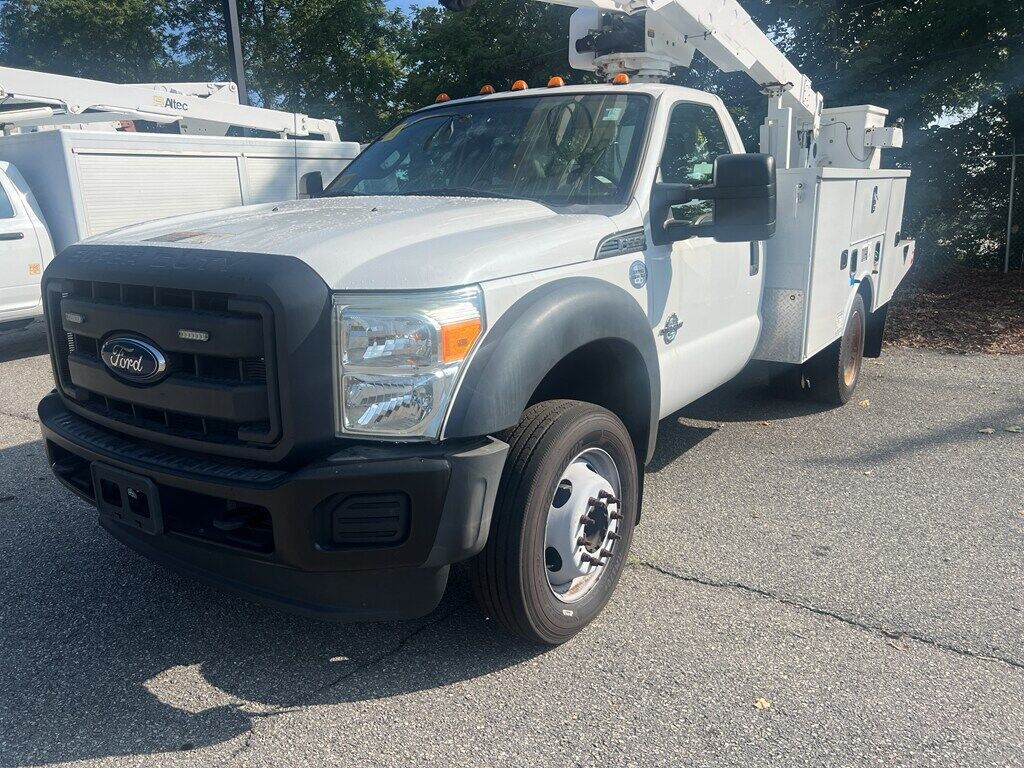 2015 FORD F-550