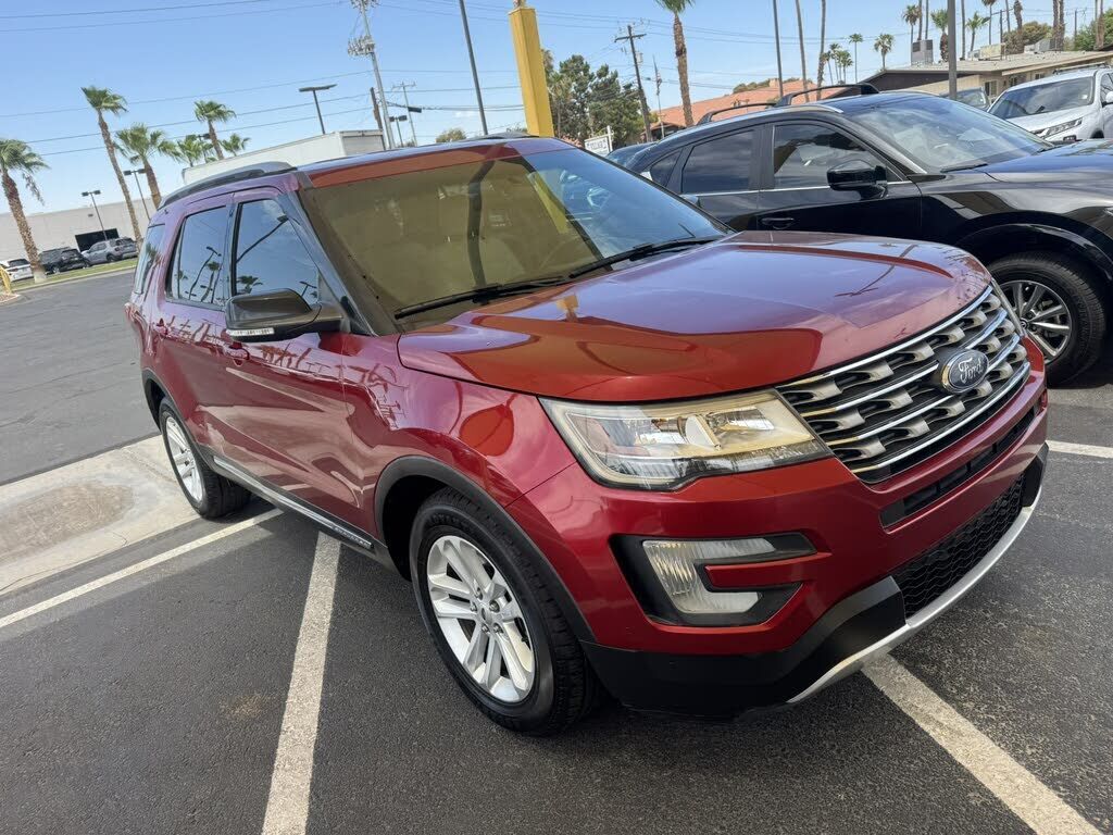 2016 FORD Explorer