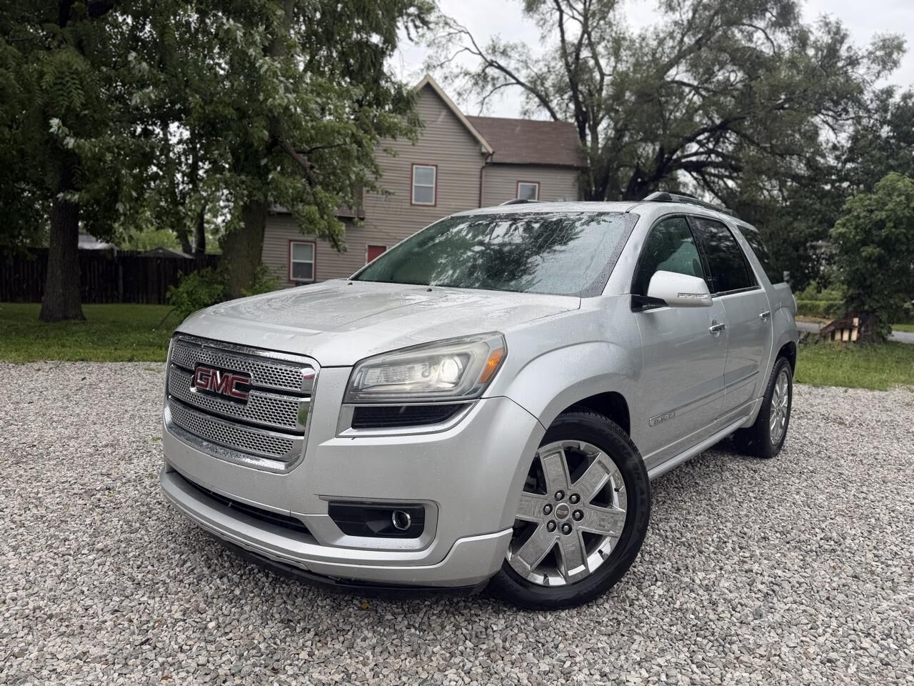 2013 GMC Acadia