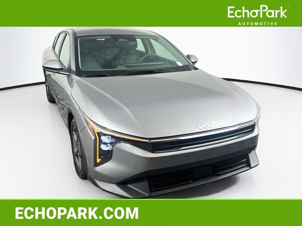 2025 KIA K4