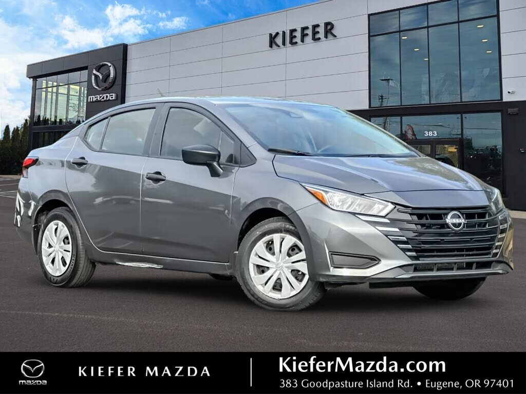 2024 NISSAN Versa