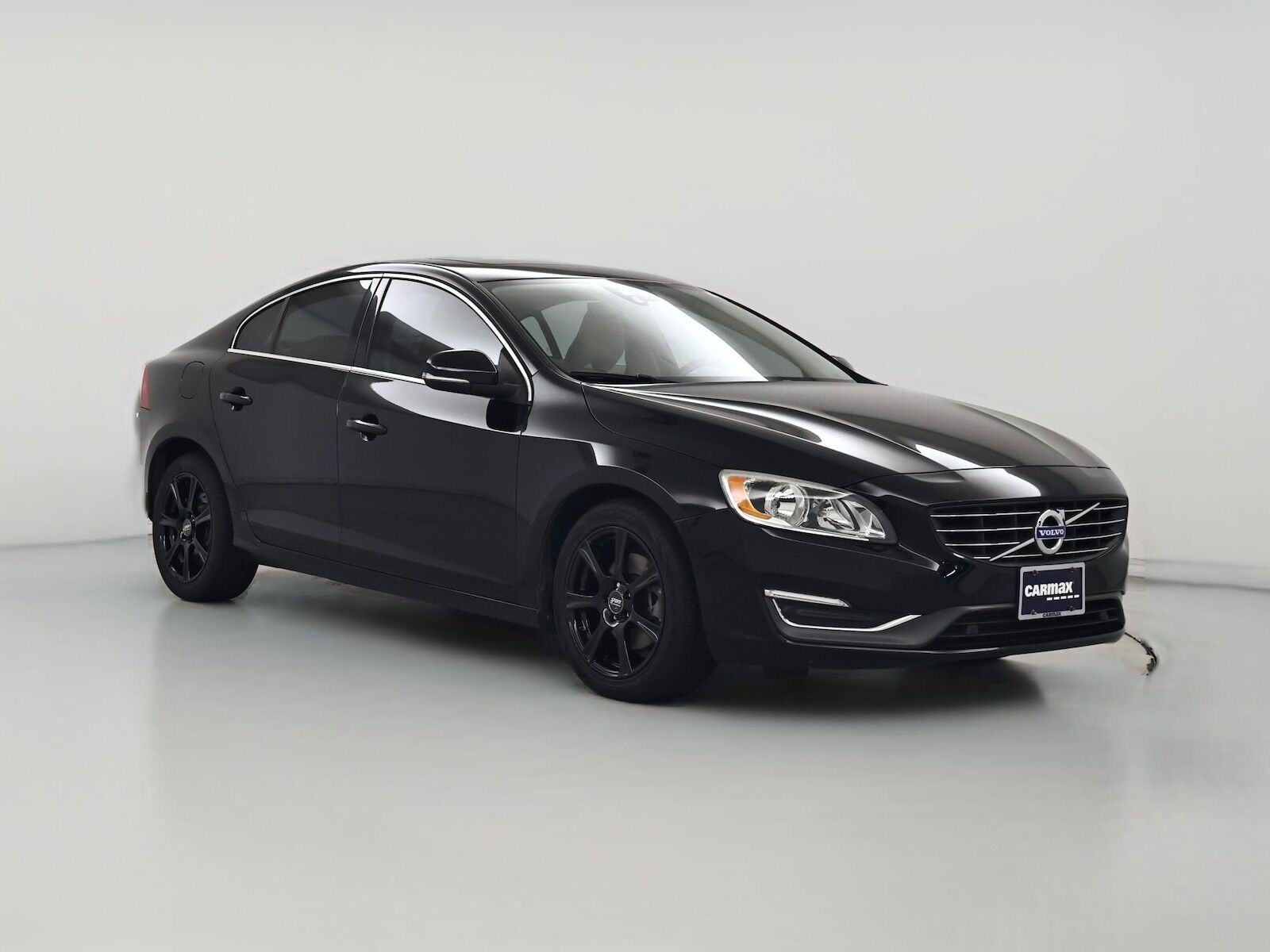 2015 VOLVO S60