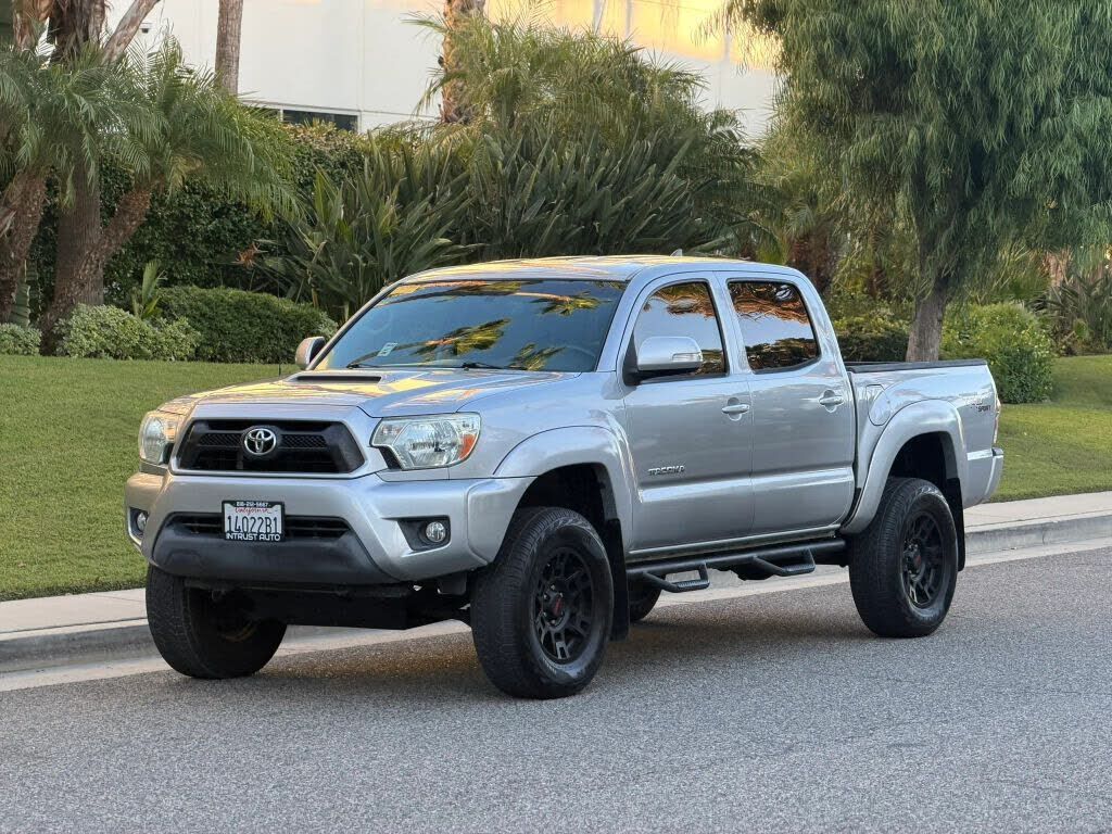 2012 TOYOTA Tacoma