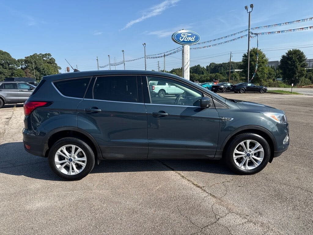 2019 FORD Escape