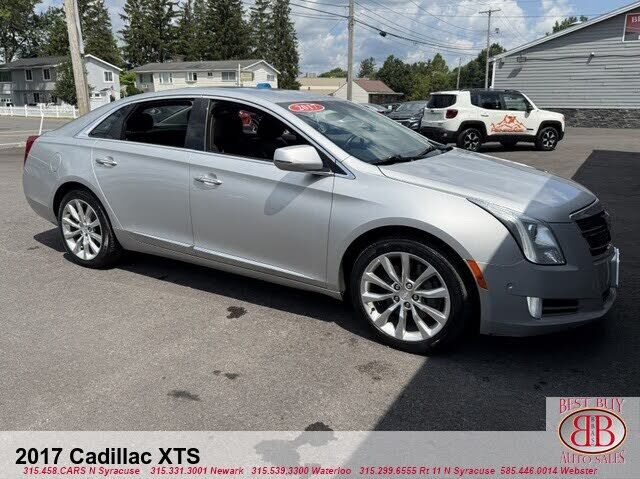 2017 CADILLAC XTS