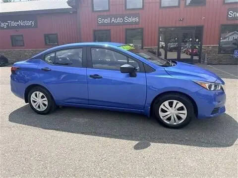 2022 NISSAN Versa