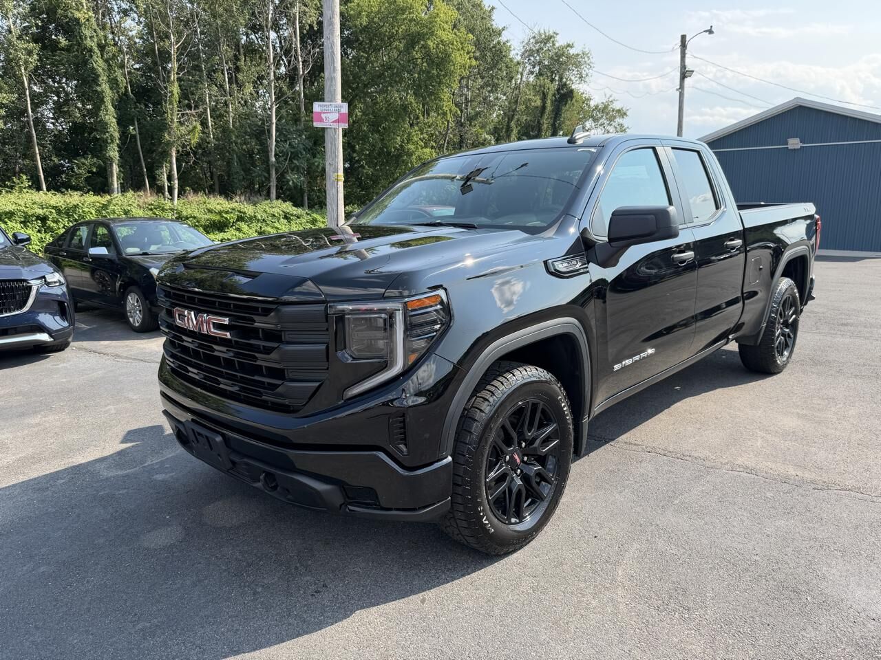 2023 GMC Sierra