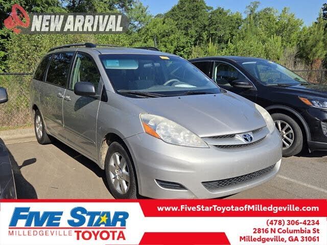 2009 TOYOTA Sienna
