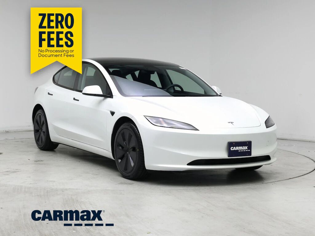 2025 TESLA Model 3