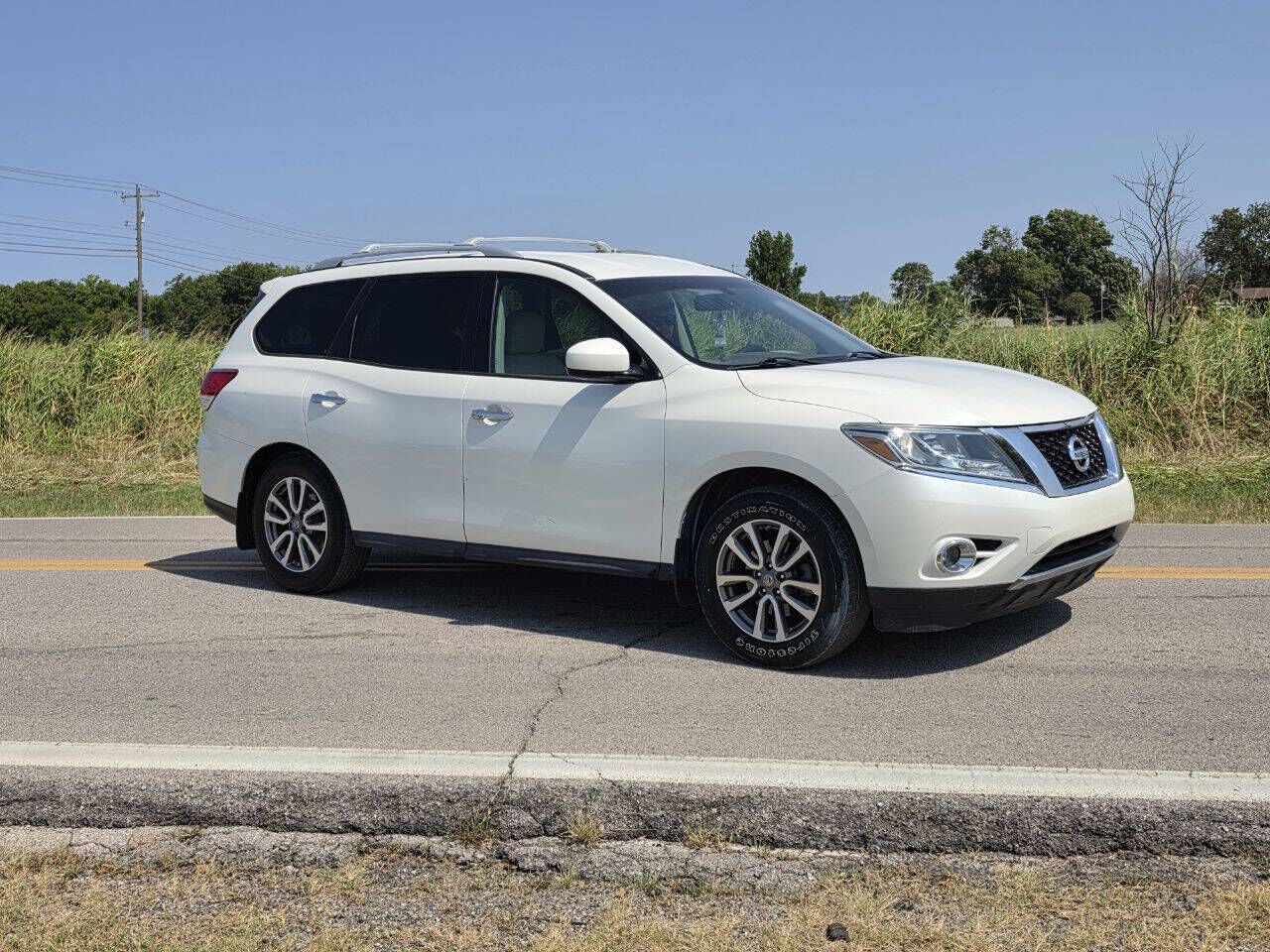 2015 NISSAN Pathfinder