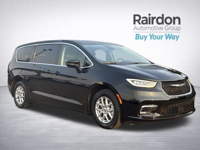 2024 CHRYSLER Pacifica