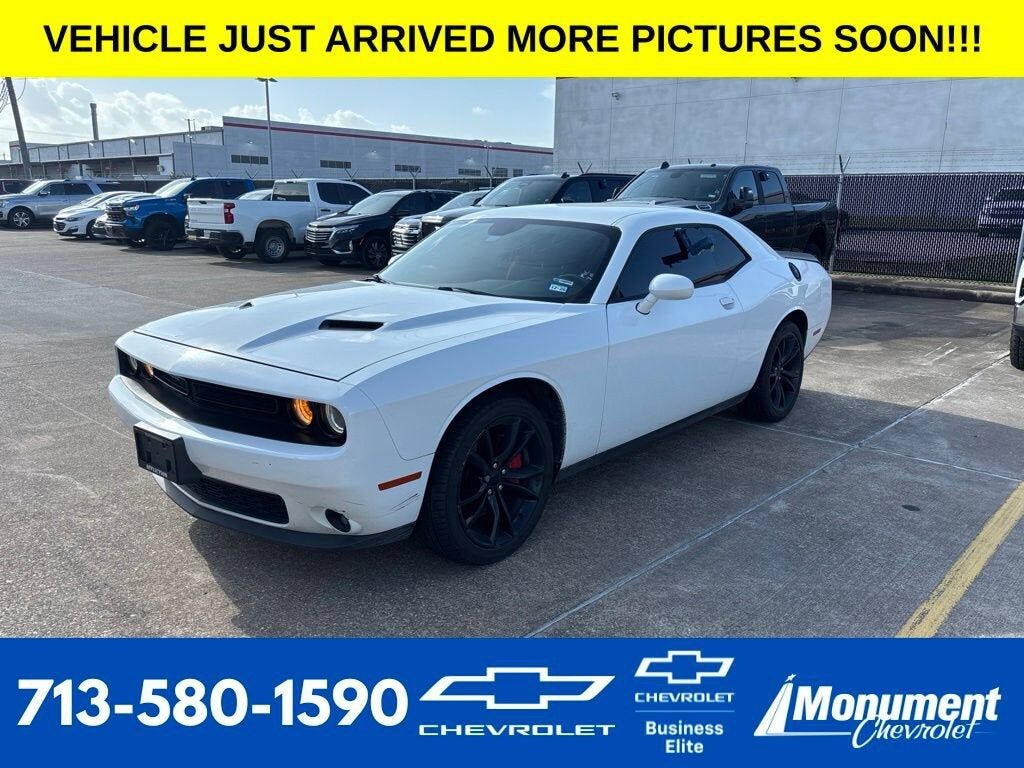 2016 DODGE Challenger