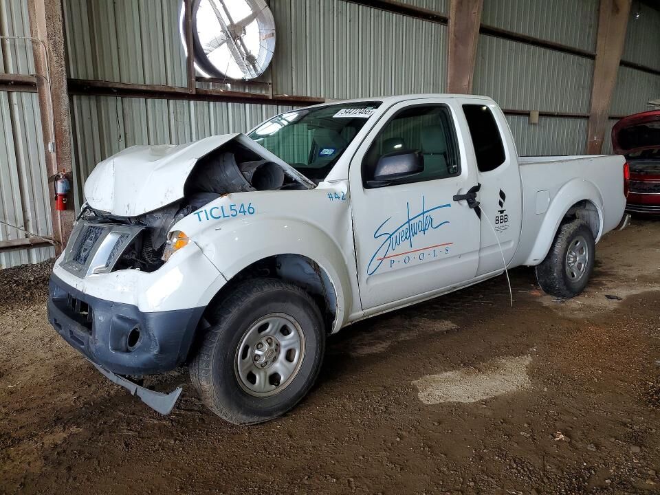 2015 NISSAN Frontier