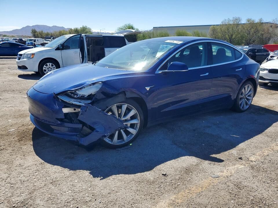 2018 TESLA Model 3