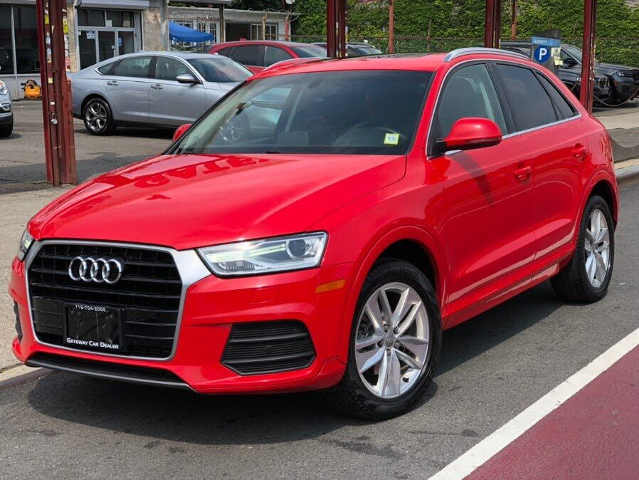 2017 AUDI Q3