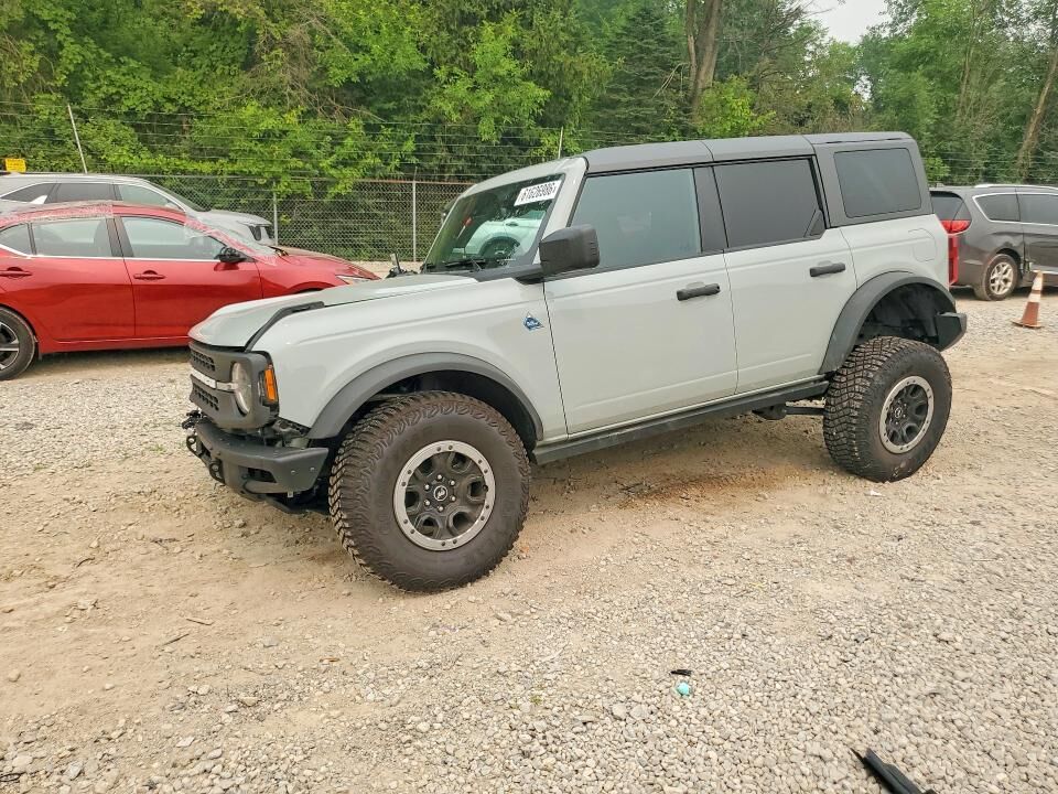 2023 FORD Bronco