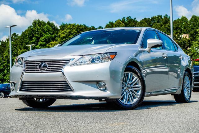 2013 LEXUS ES