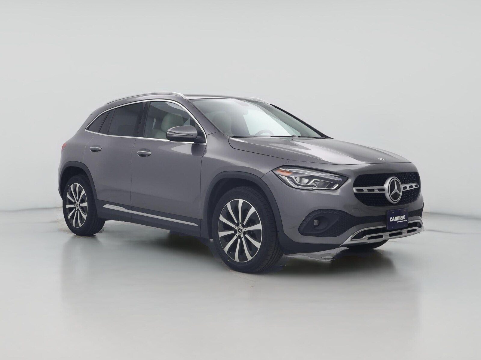 2023 MERCEDES-BENZ GLA-Class