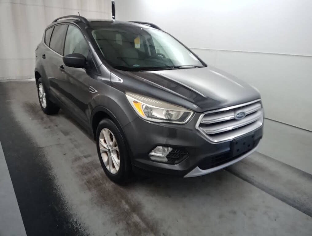 2018 FORD Escape