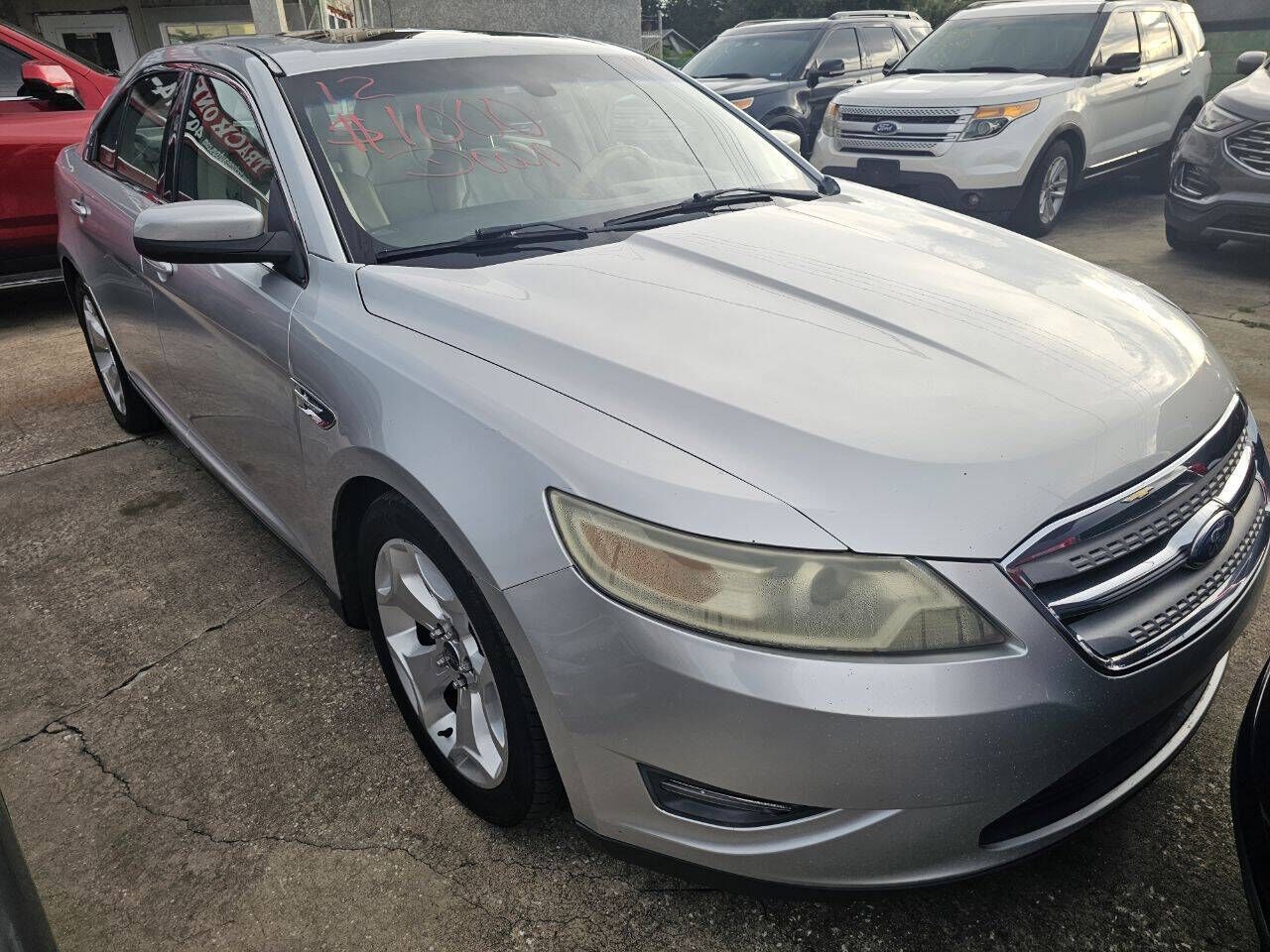 2012 FORD Taurus