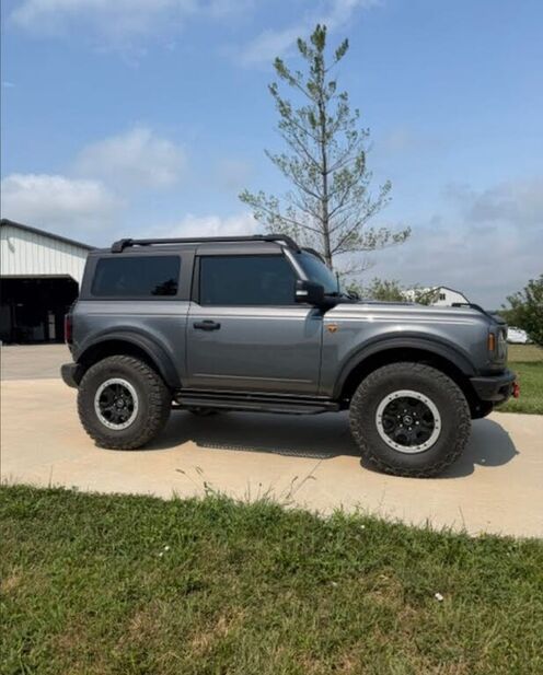2022 FORD Bronco