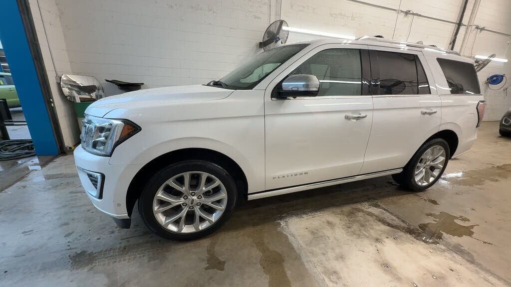 2018 FORD Expedition