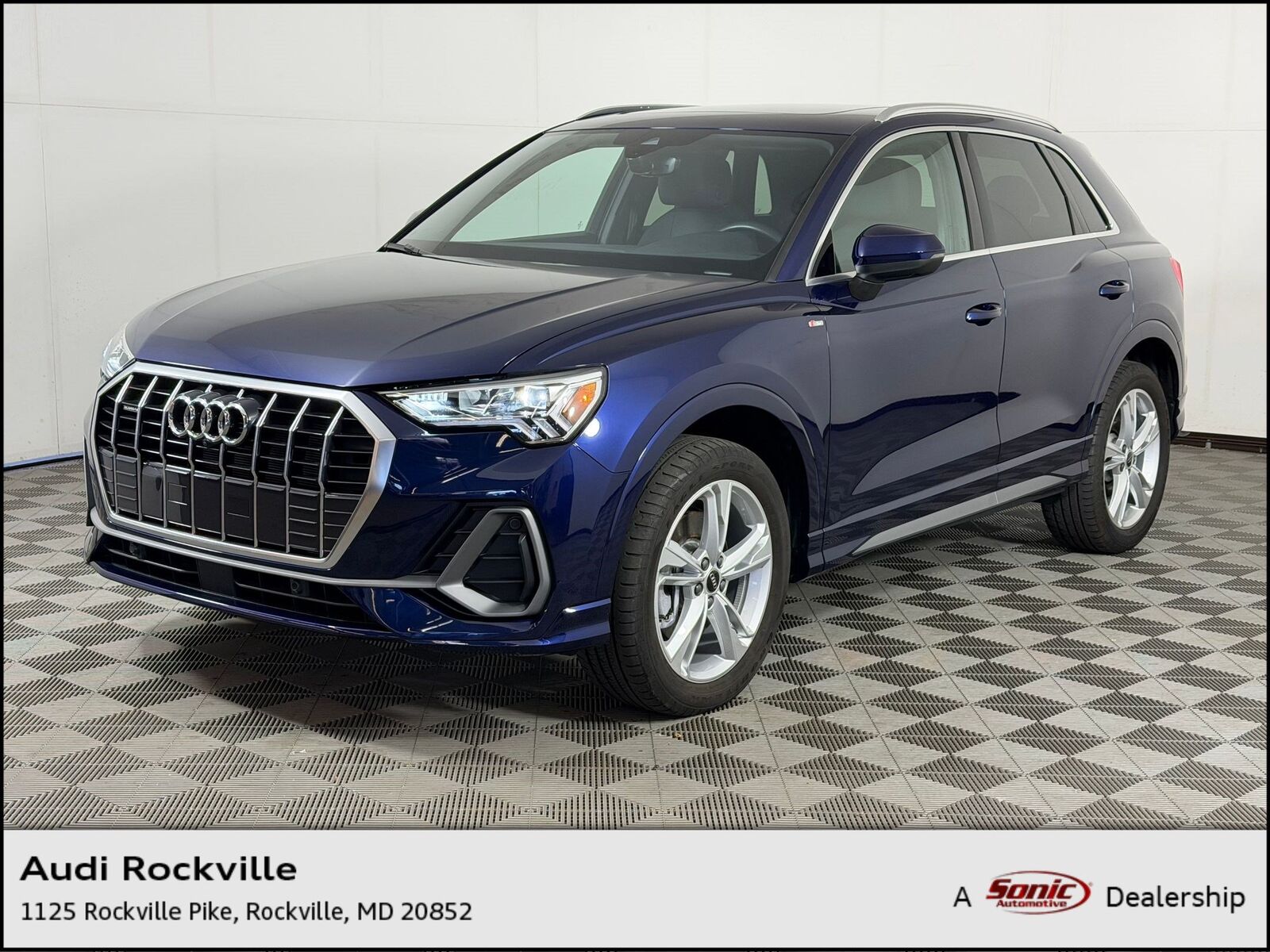 2023 AUDI Q3