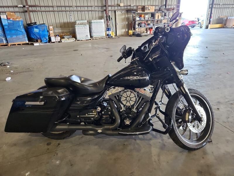 2015 HARLEY DAVIDSON Street Glide Special
