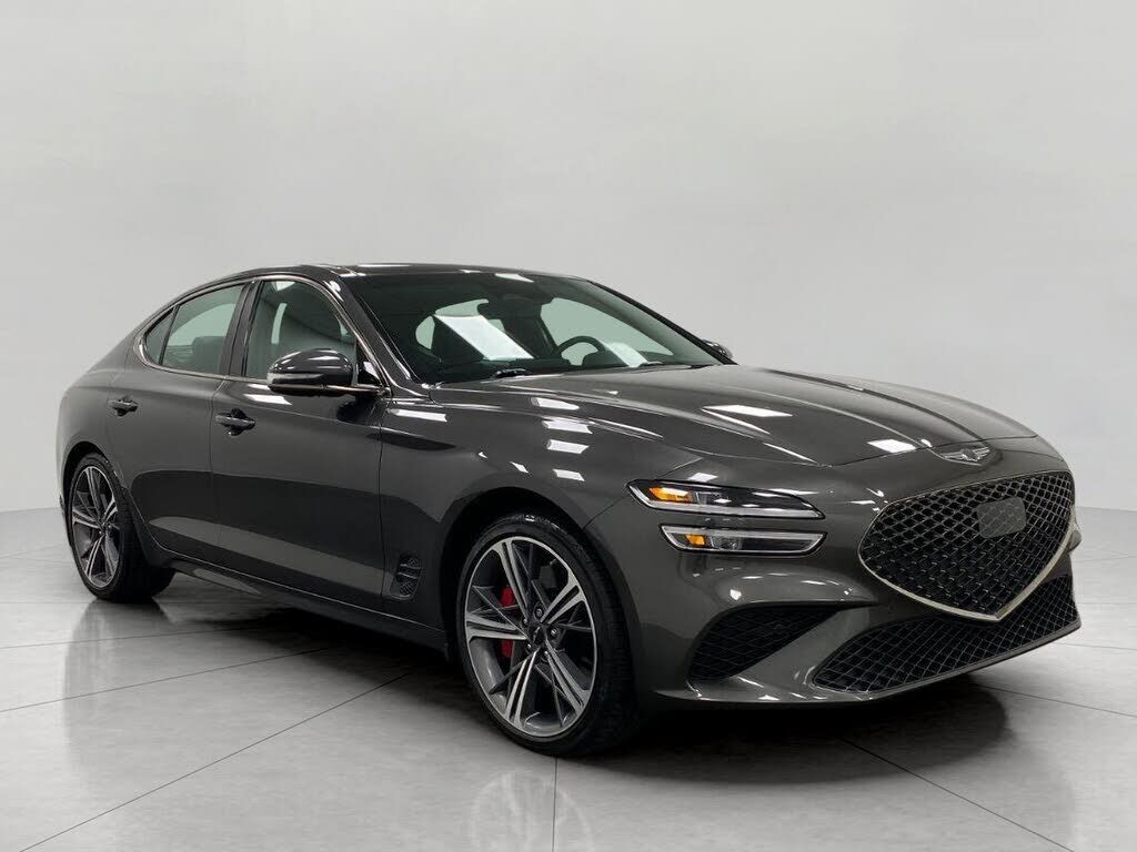 2025 GENESIS G70