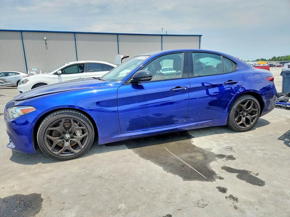 2021 ALFA ROMEO Giulia