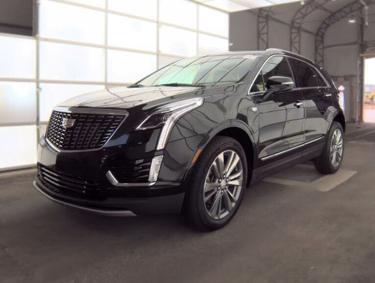 2025 CADILLAC XT5