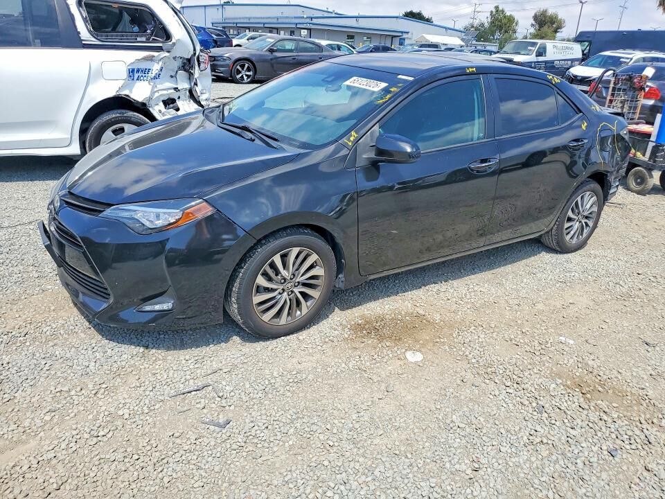 2017 TOYOTA Corolla