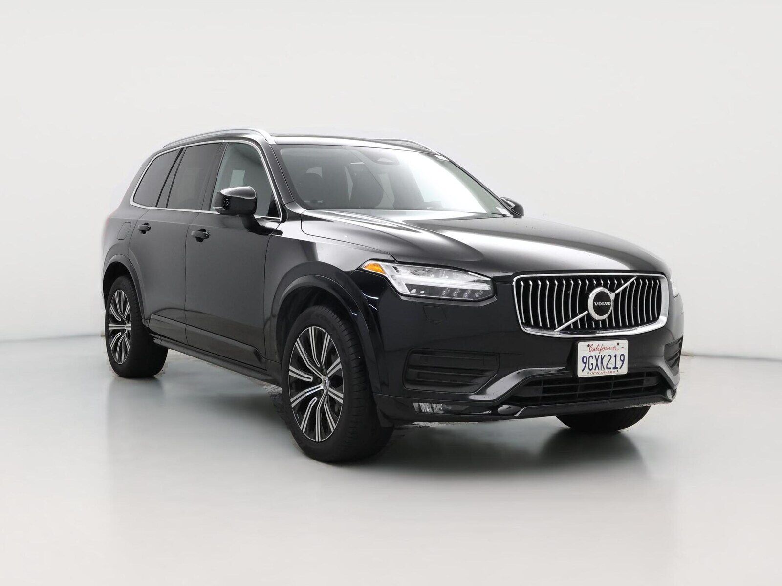 2023 VOLVO XC90