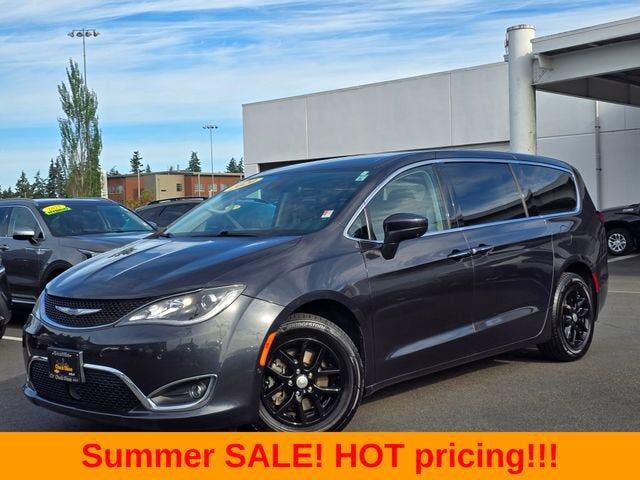 2020 CHRYSLER Pacifica
