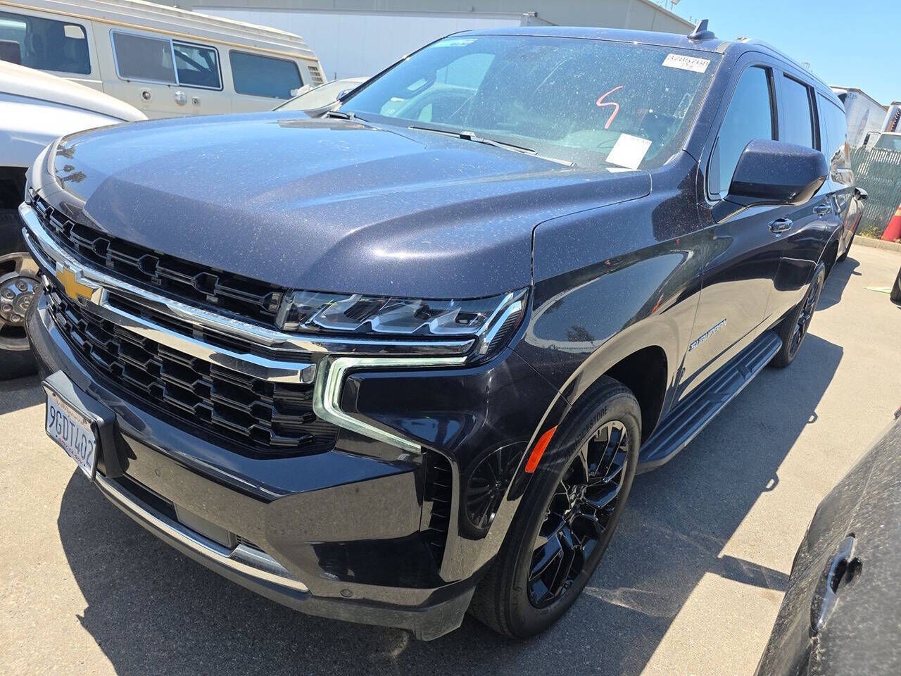 2023 CHEVROLET Suburban