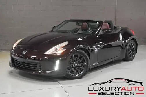 2015 NISSAN 370Z