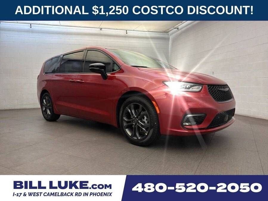 2026 CHRYSLER Pacifica