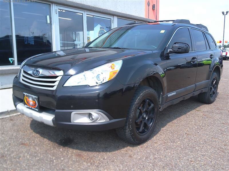 2010 SUBARU Outback