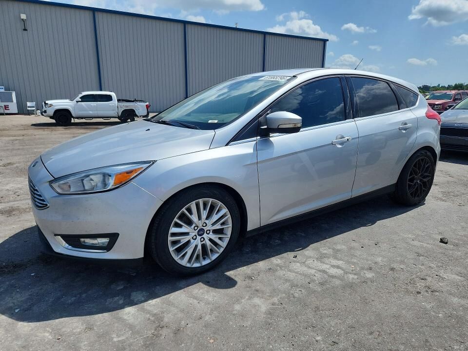 2018 FORD Focus