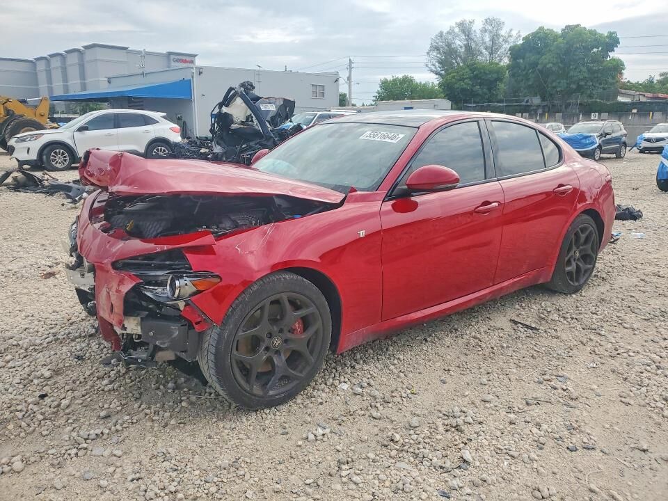 2022 ALFA ROMEO Giulia