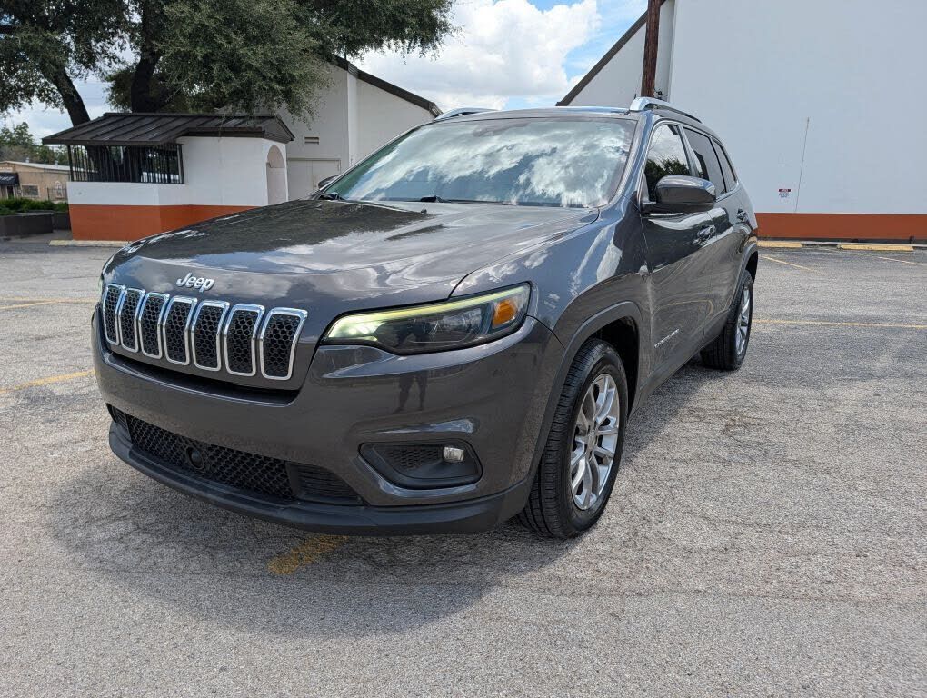 2021 JEEP Cherokee