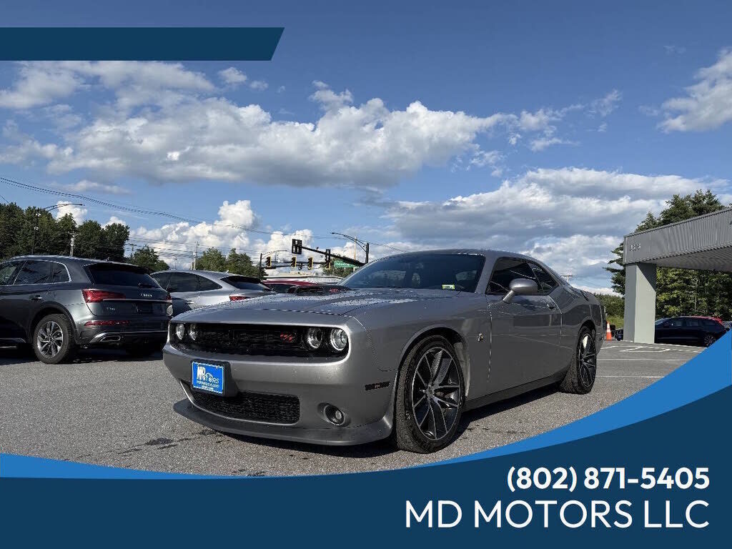 2017 DODGE Challenger